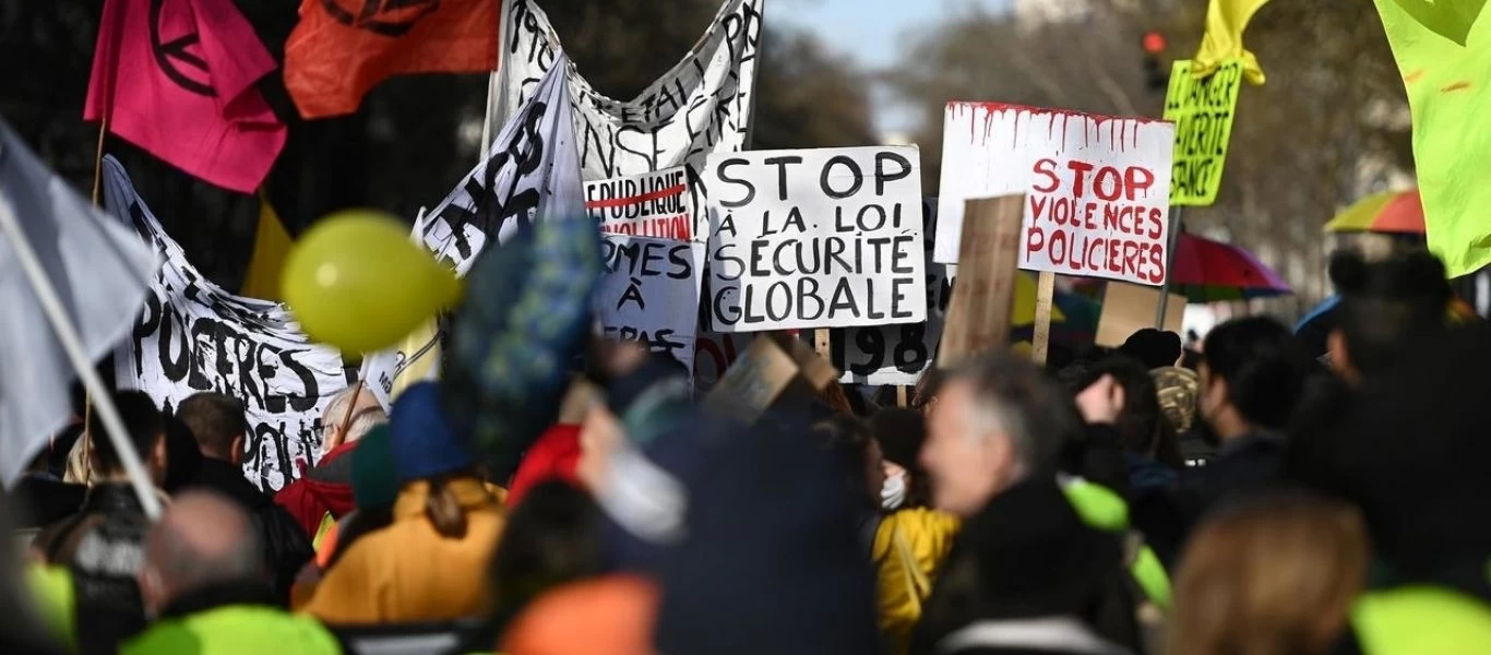 Γαλλία: Εξέγερση ανυπακοής - Σιδηροδρομικοί: «Δεν θα ελέγχουμε το “πράσινο πάσο” των επιβατών»! (βίντεο)